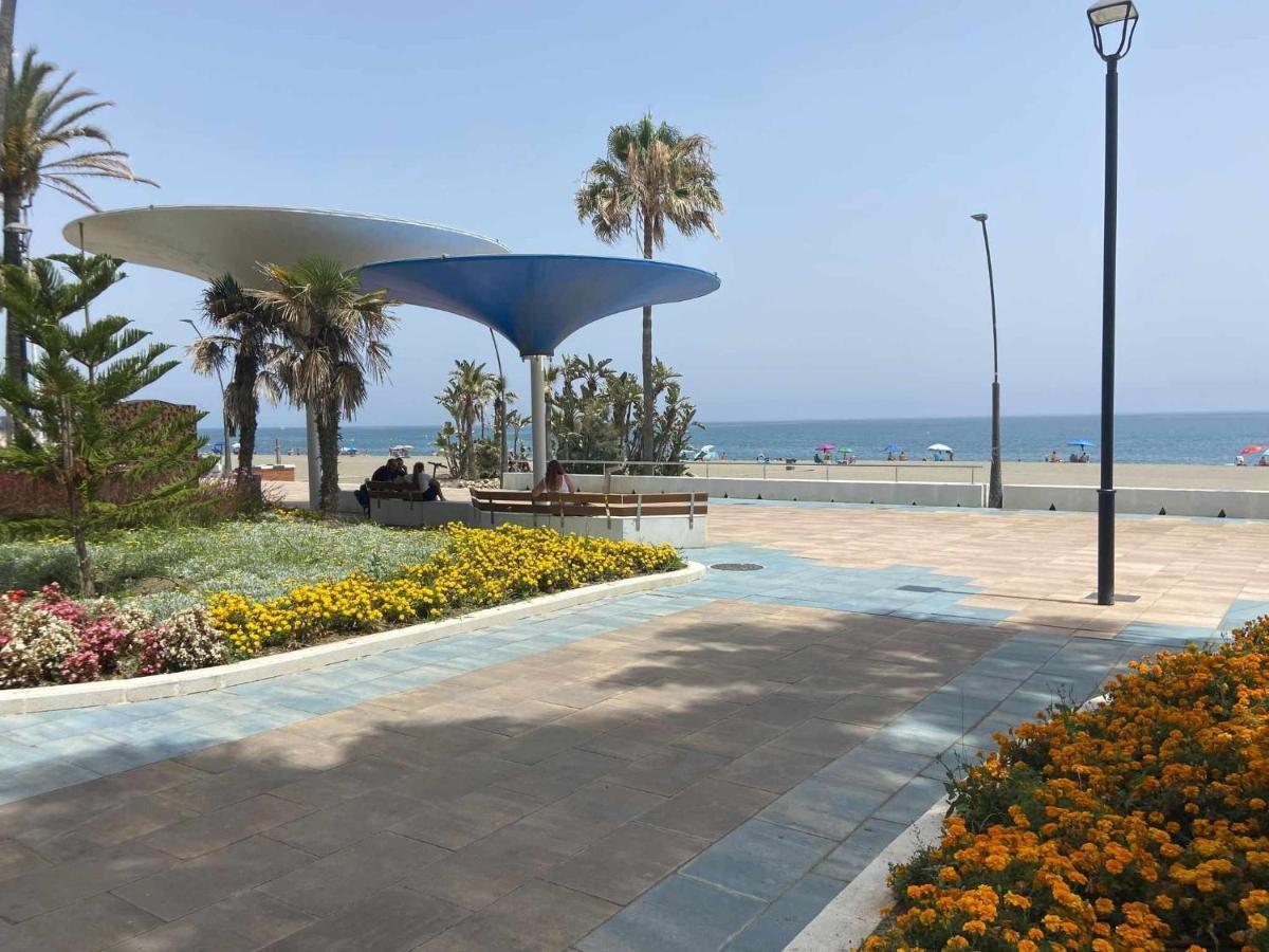 Victoria Home & Parking Estepona Eksteriør bilde