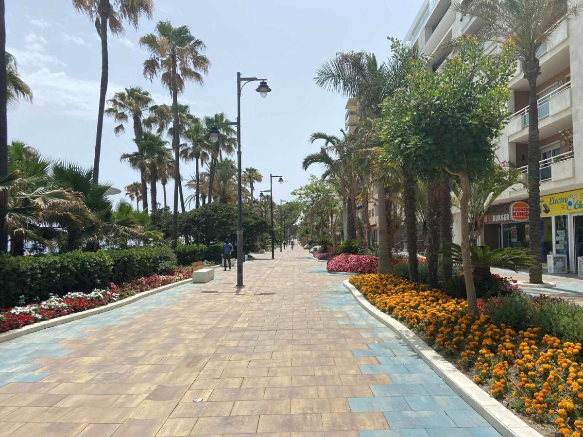 Victoria Home & Parking Estepona Eksteriør bilde